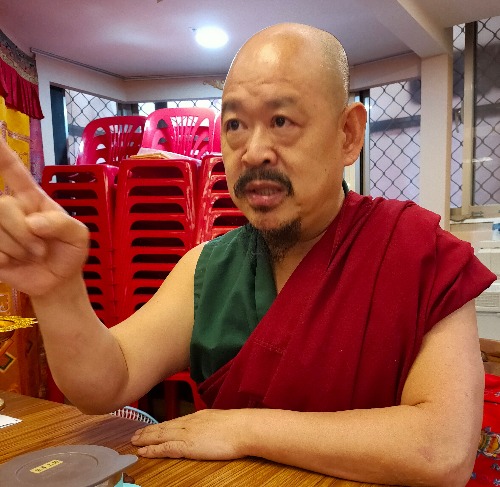 國際嘎檔巴大導師慧吉祥大活佛難到種紅豆會生綠豆