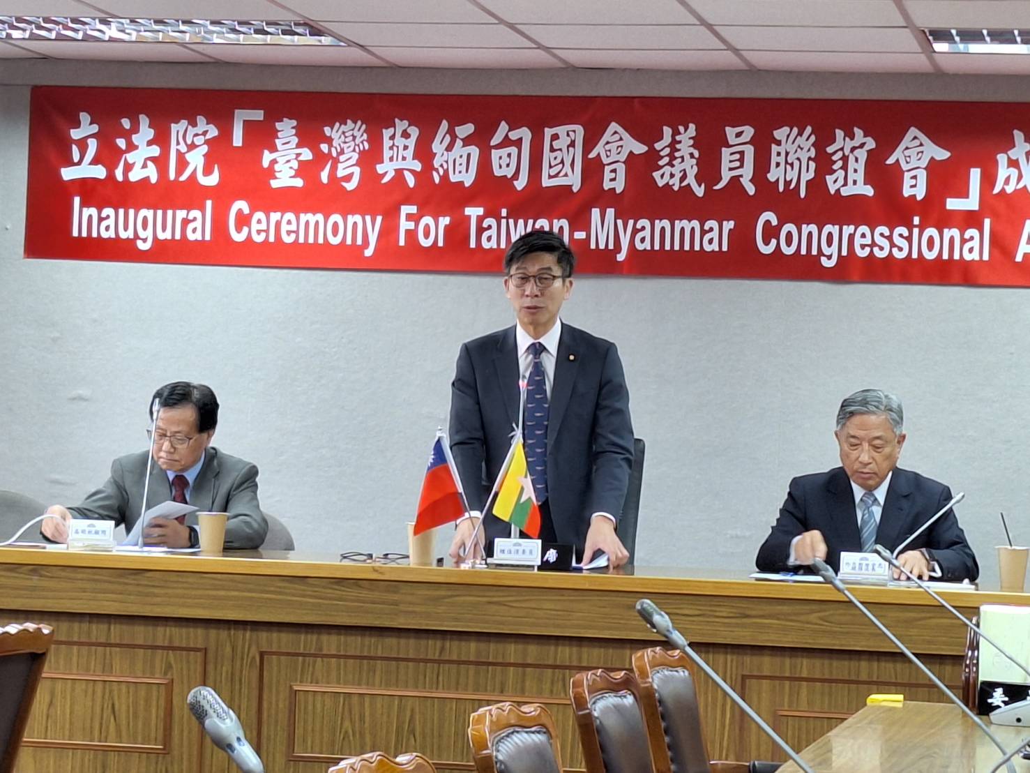 立委鍾佳濱成立跨黨派台緬國會議員聯誼會 共同促進兩國發展