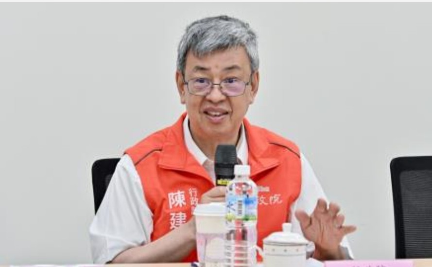 行政院長陳建仁視察「台糖公司農業循環豬場改建計畫執行情形 月眉畜殖場」時表示 期盼國內養豬產業未來努力 朝向智慧化與低碳化目標發展