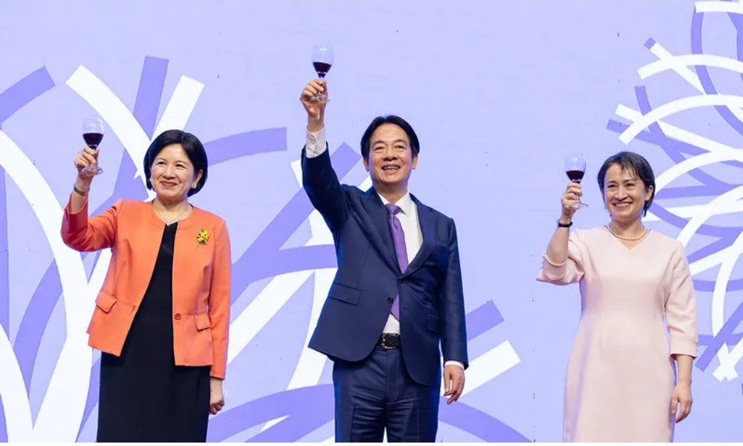 賴清德總統伉儷偕同蕭美琴副總統 在台南福爾摩沙遊艇酒店以國晏款待 各國貴賓 感謝大家遠道而來 帶給台灣人民堅定的友誼 也帶給台灣社會力量