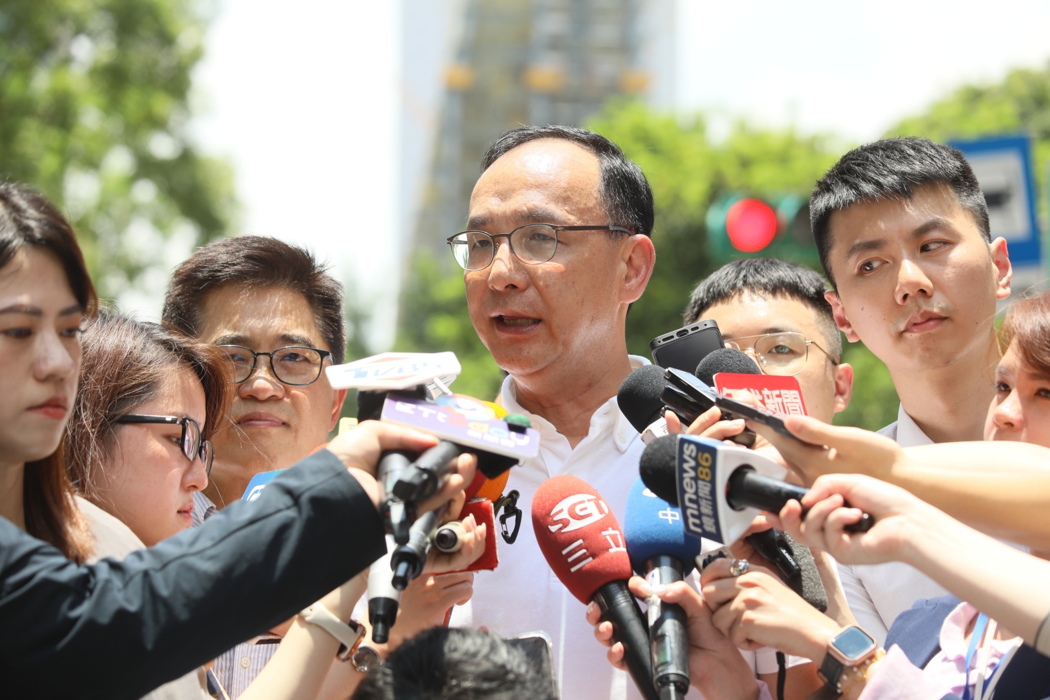國民黨怒批許智傑：毫無查證、惡意抹黑，國際大笑話！