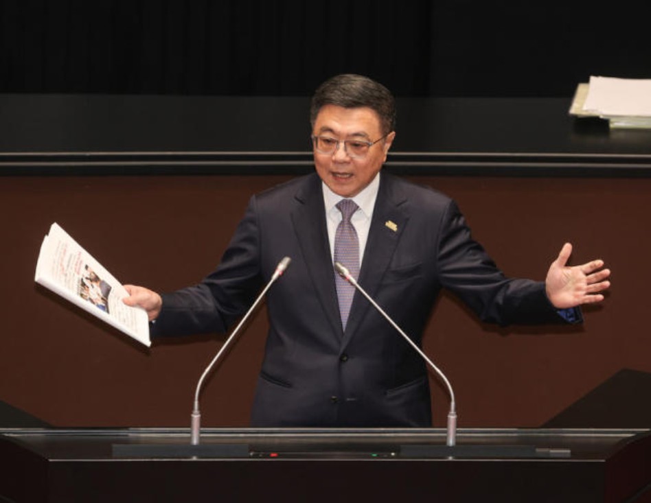 立法院退回中央政府總預算與前瞻計畫，行政院表達遺憾
