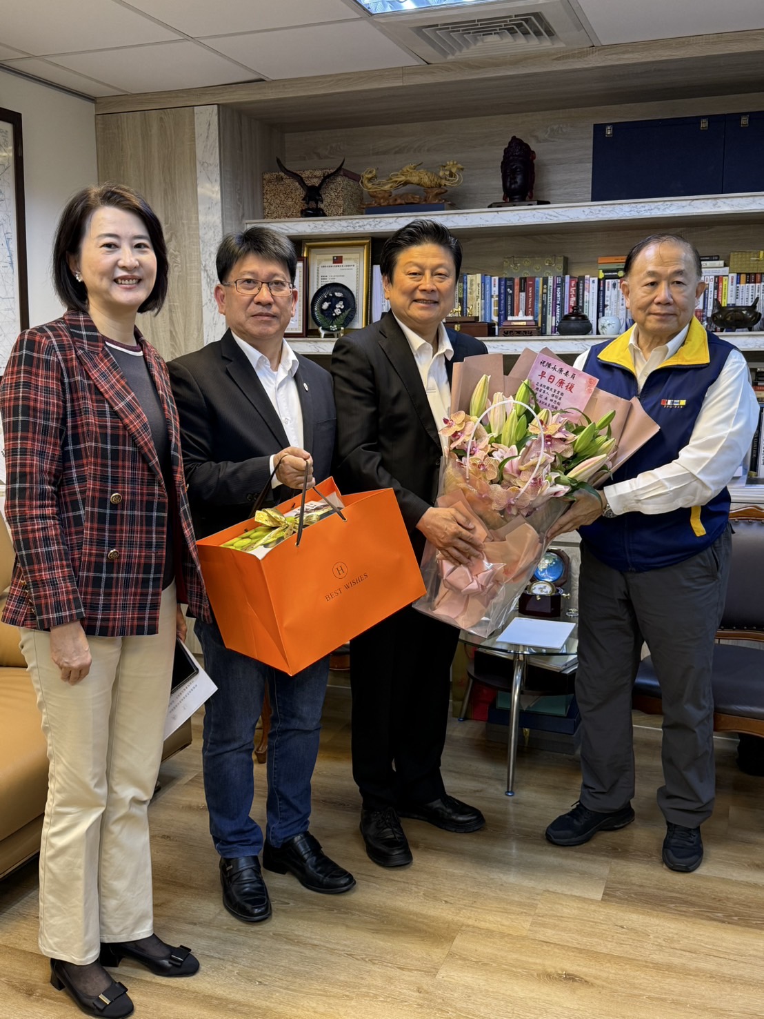 立法院再掀風暴！執政黨“拳腳伺候”在野委員，藍營譴責暴力政治