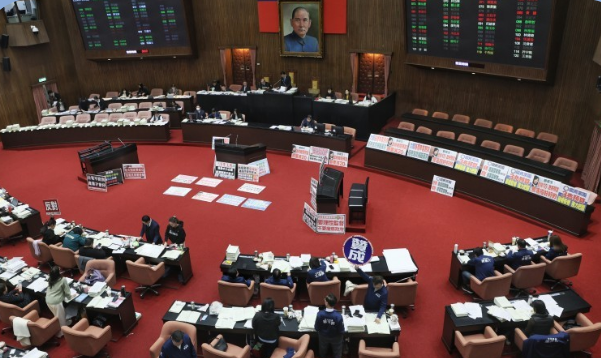 立法院新會期報到，開議日期待協商