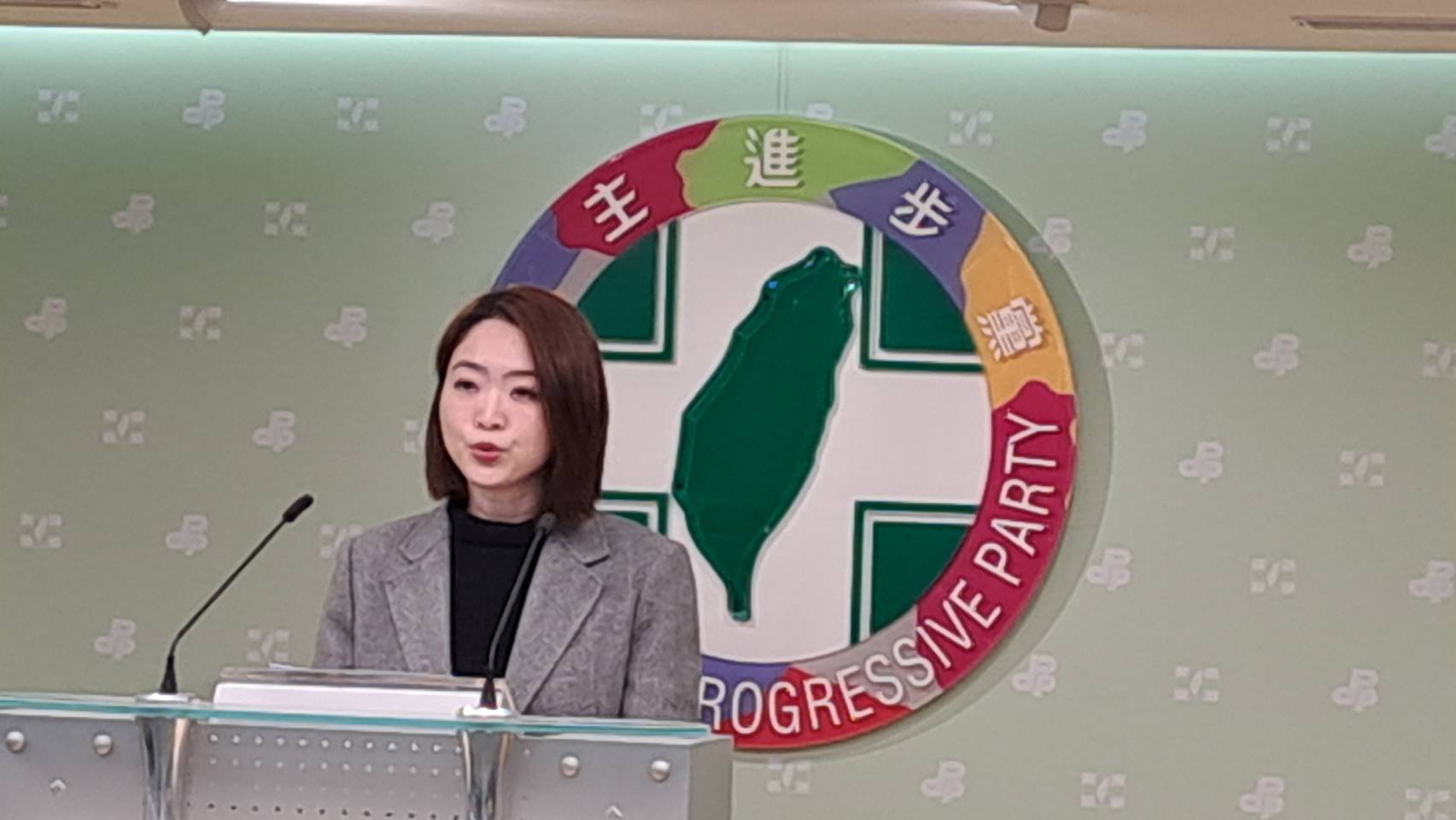 民進黨中常會聚焦AI管控與國際經濟挑戰 賴清德強調國家利益與國際合作