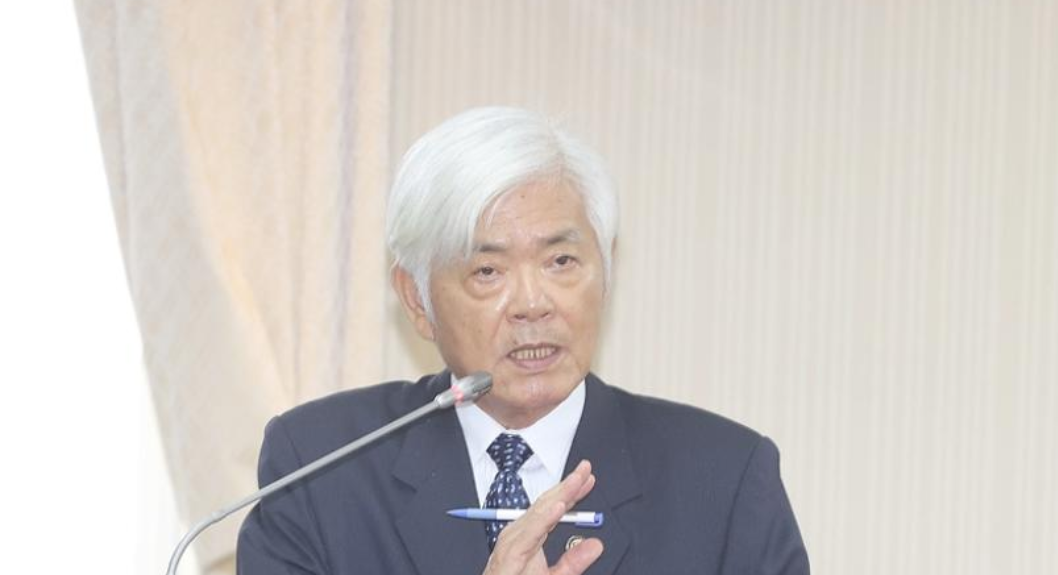《許宇甄翻舊帳轟李進勇　遭回擊「掩飾組織犯罪」火藥味濃》