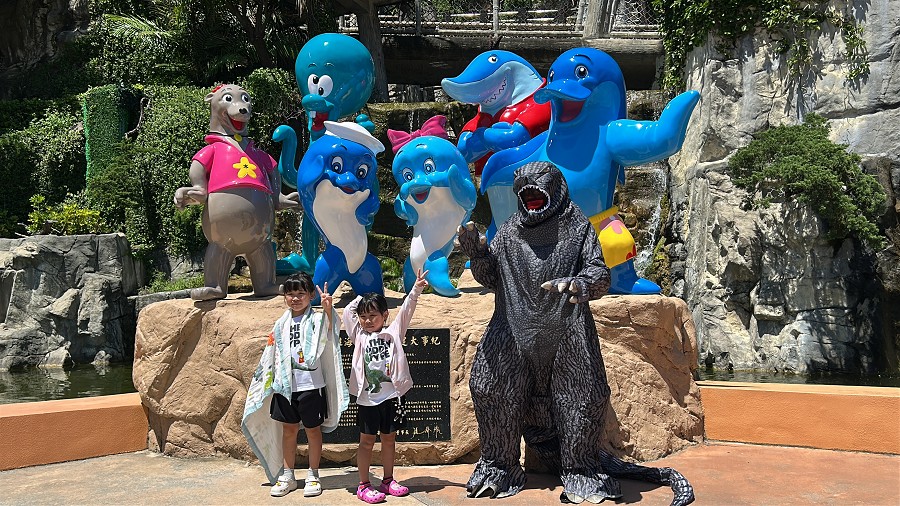 02-海洋公園今舉辦哥吉拉主題日，號召全國的哥吉拉與恐龍免費入園。_0_0.jpg
