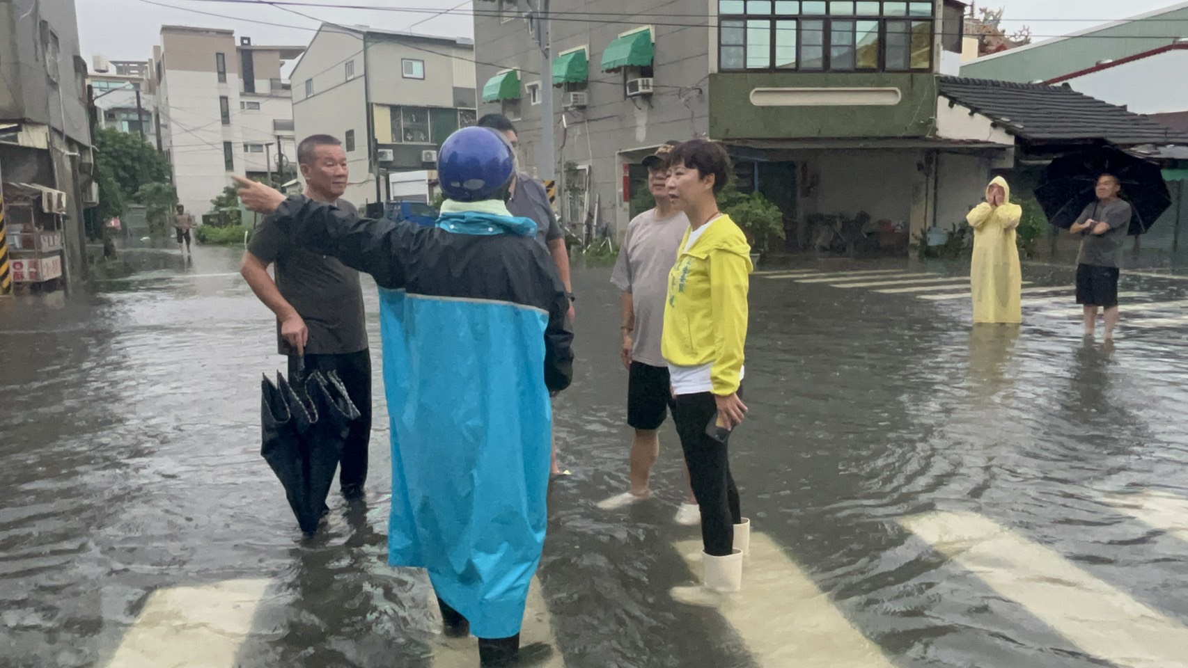 防水閘門補助牛步　陳亭妃籲中央加速災後重建進度
