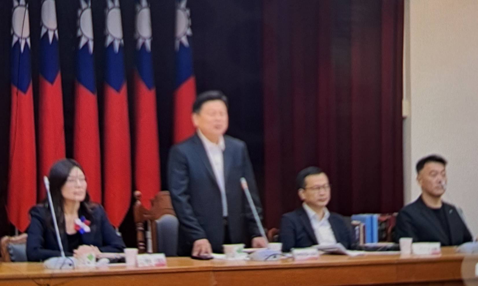 鄭麗文重返立院感性談往昔　誓言帶領國民黨團結奮進迎戰2026、2028
