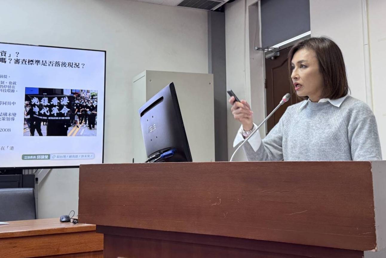 《科學城物流遭疑紅色滲透　邱議瑩：港資是否等同中資，政府一週內須給答案》