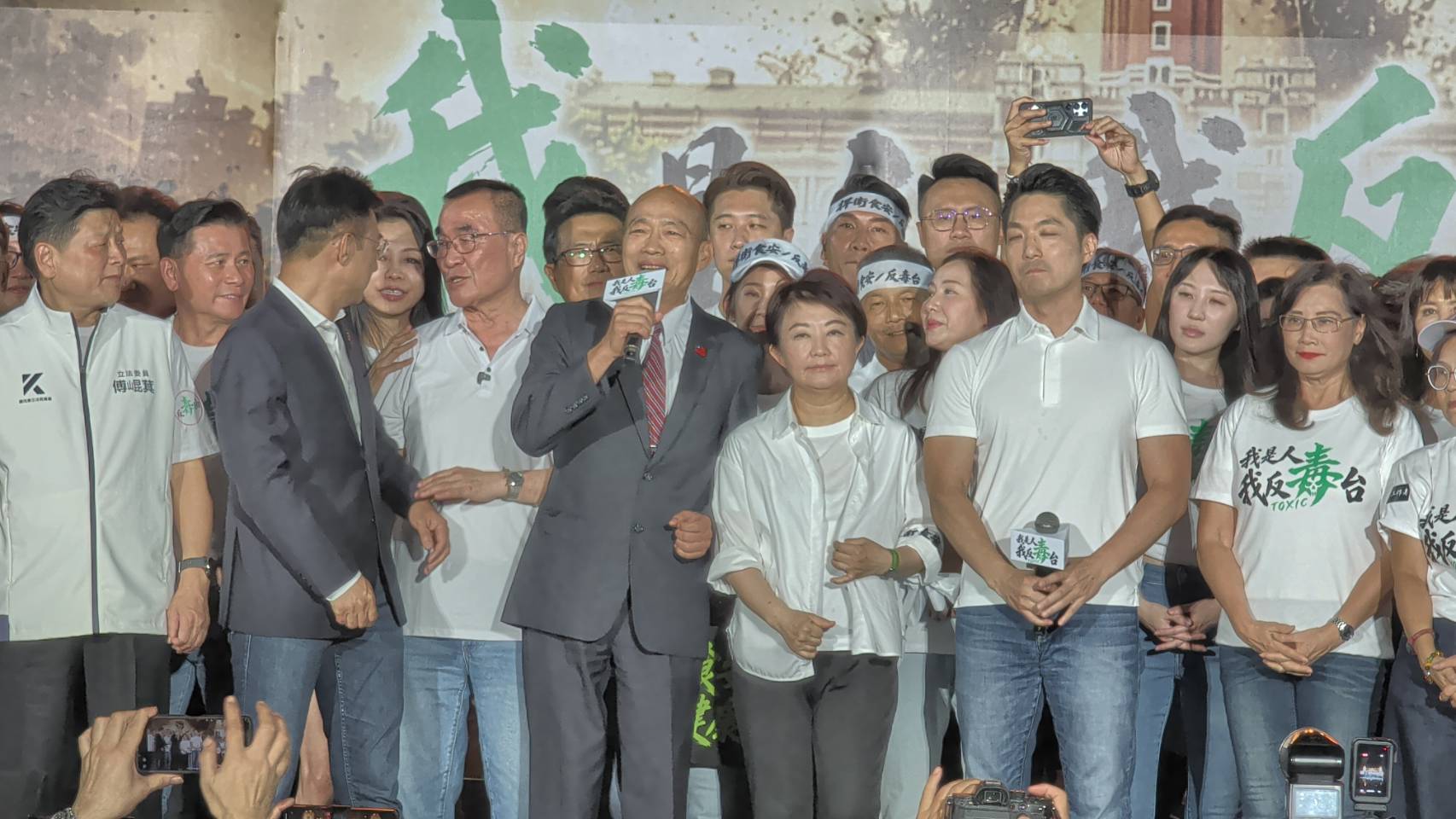 藍白凱道合體反食安　逾萬民眾上凱道怒吼改革